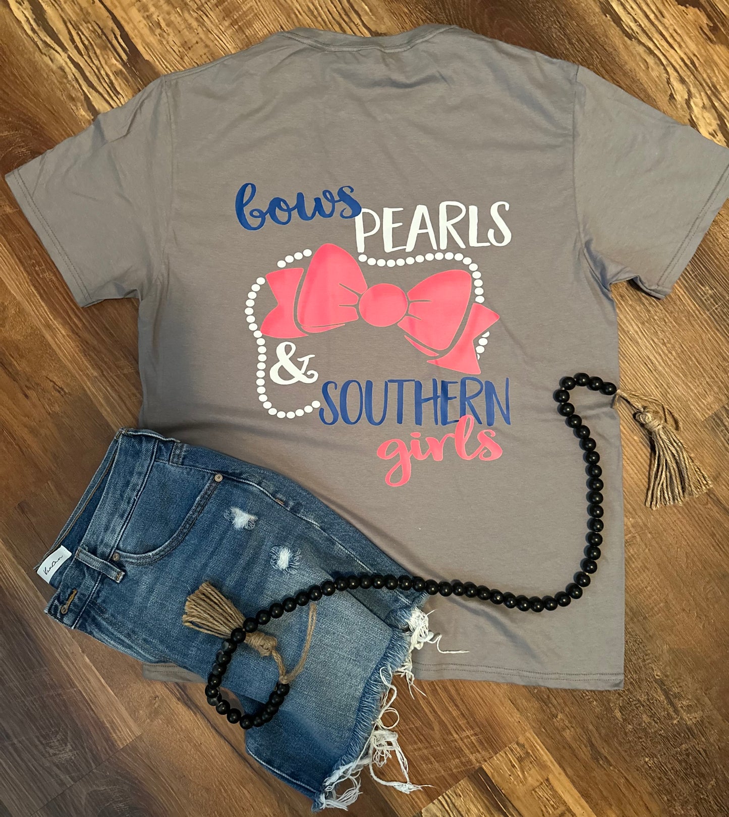 Bows Pearls & Southern Girls