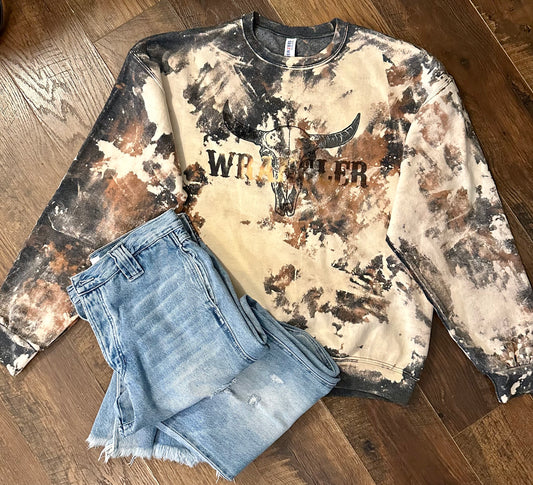 Wrangler bull cowhide print crew